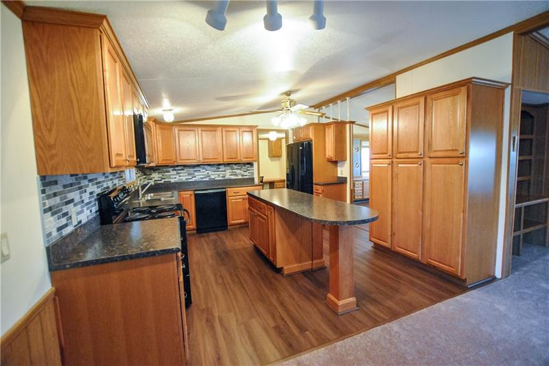 152 Knoch Road Saxonburg, PA 16056 - Photo 7 of 24 Gallery Image 7