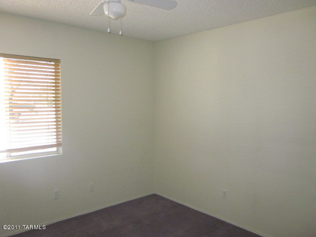8251 East 34th Street Tucson, AZ 85710 - Photo 8 of 11