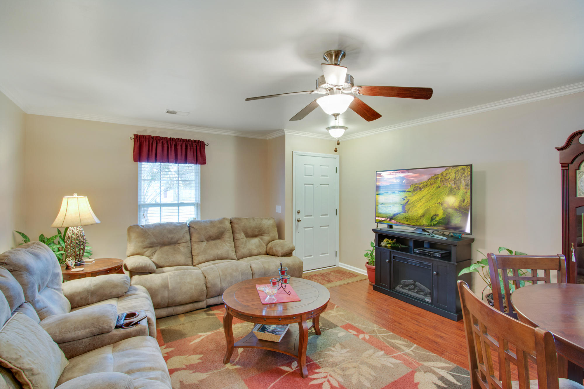 334 Briarbend Road Goose Creek, SC 29445 - Photo 4 of 17 5