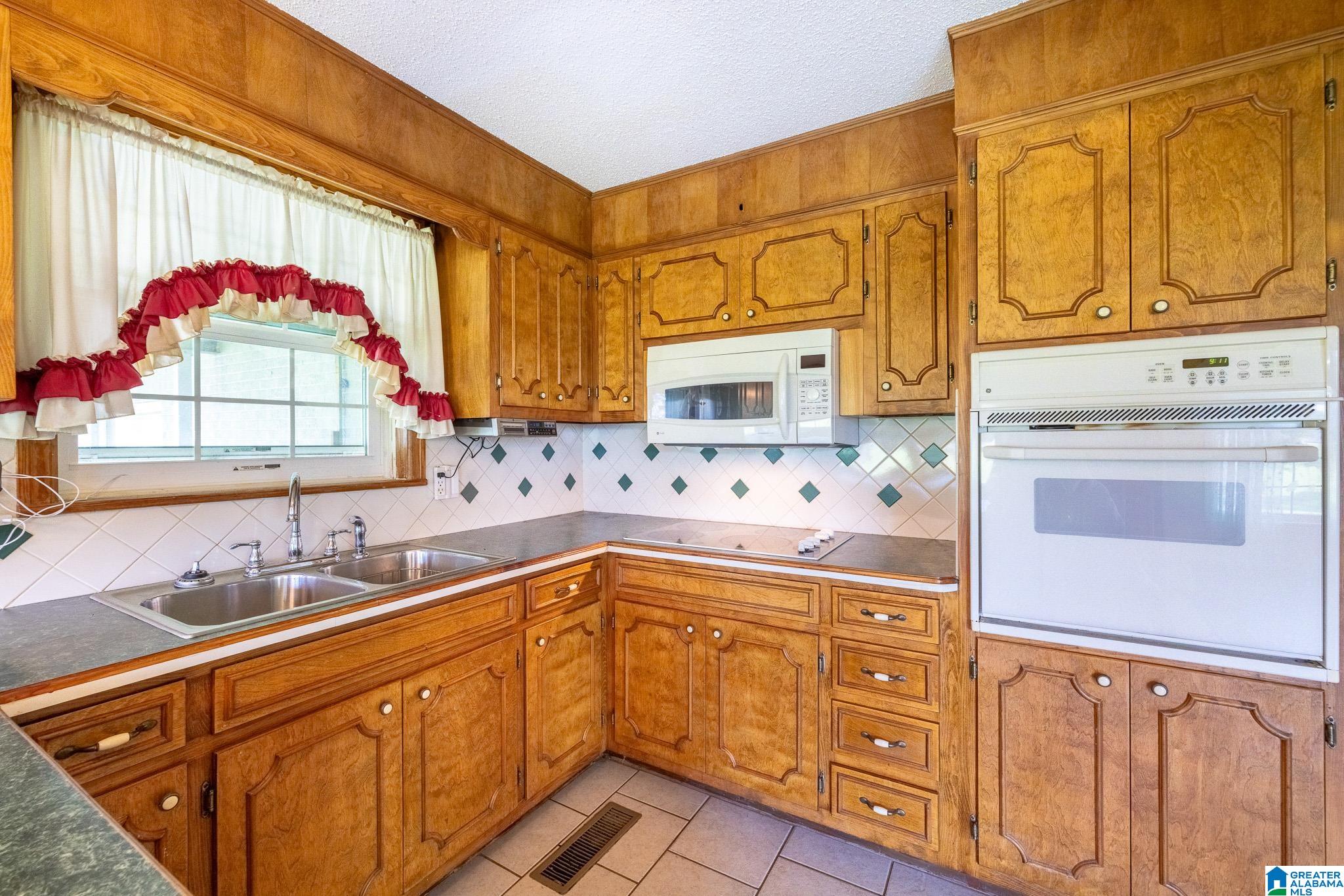 418 Cedar Tree Street Hackleburg, AL 35564 - Photo 18 of 52
