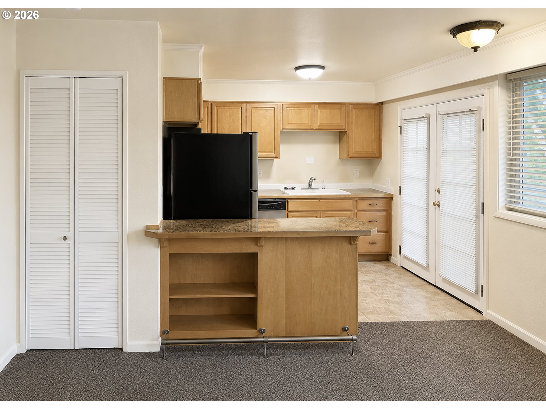 2046 West 14th Place Eugene, OR 97402 - Photo 3 of 30