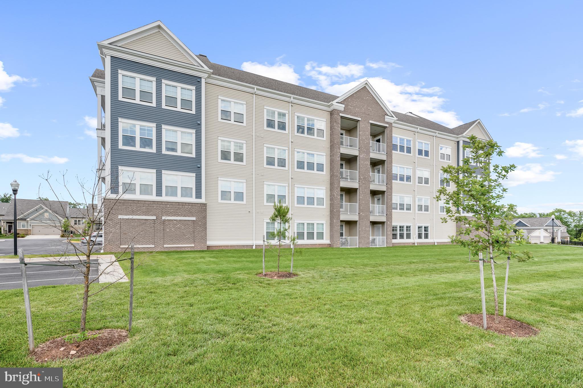 21894 Hawksbill High Circle, Unit 201 Sterling, VA 20164 - Photo 33 of 54 Rear Exterior