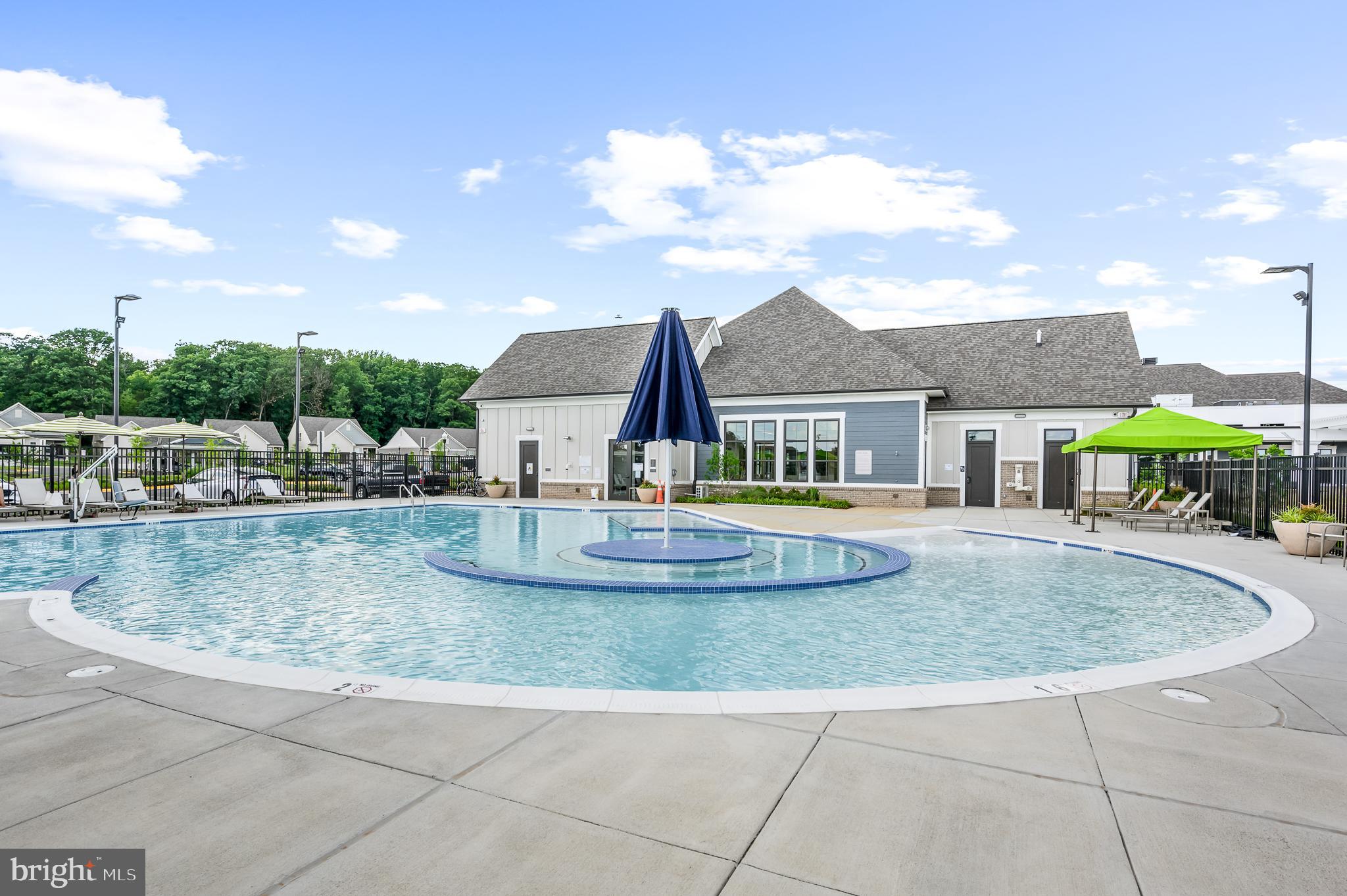 21894 Hawksbill High Circle, Unit 201 Sterling, VA 20164 - Photo 52 of 54