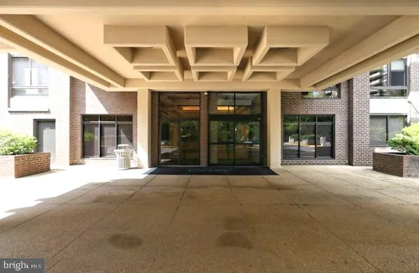 a view of an entrance of the building