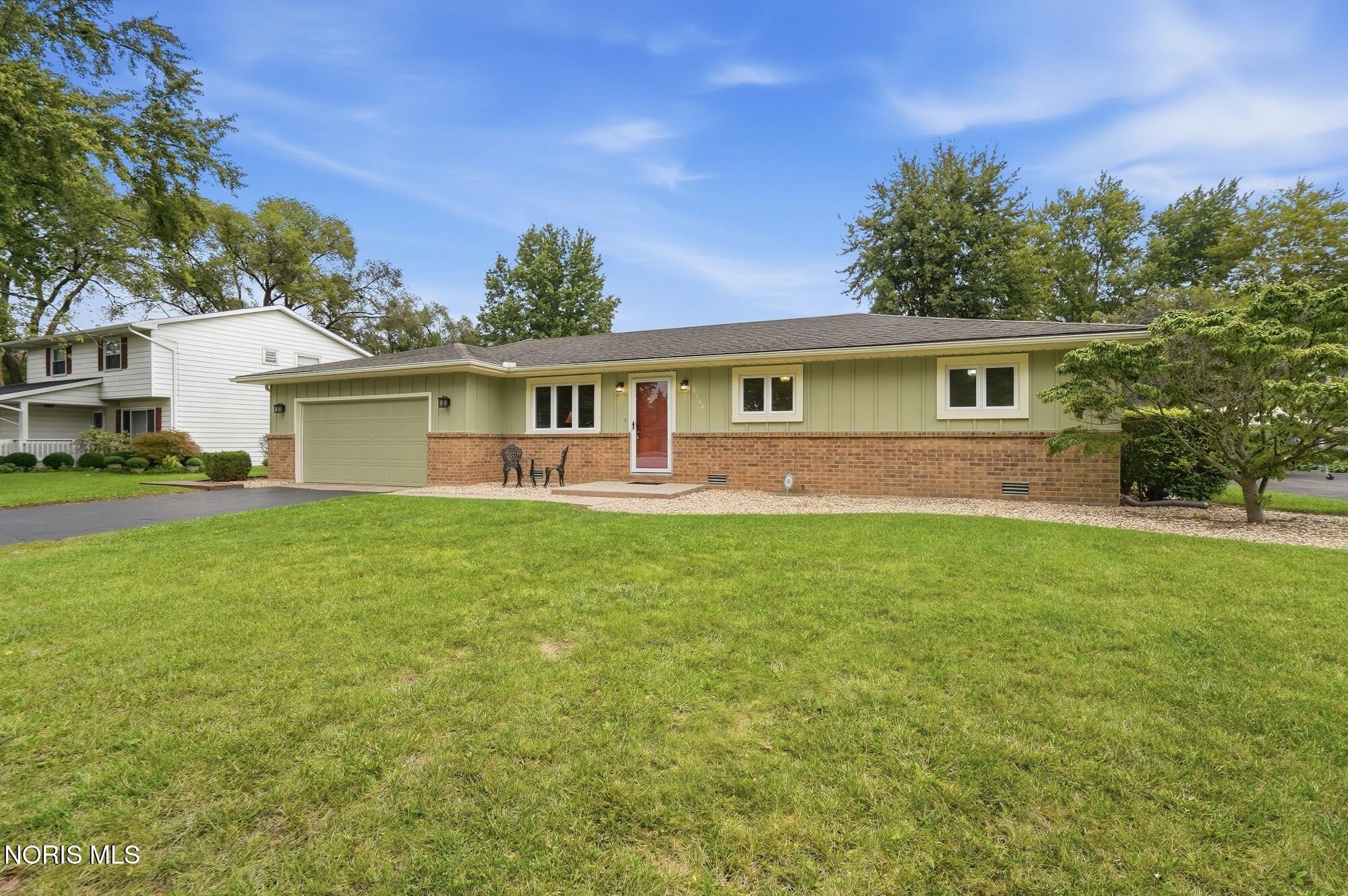 1744 Cass Road Maumee, OH 43537 - Photo 3 of 47 Gallery Image 3