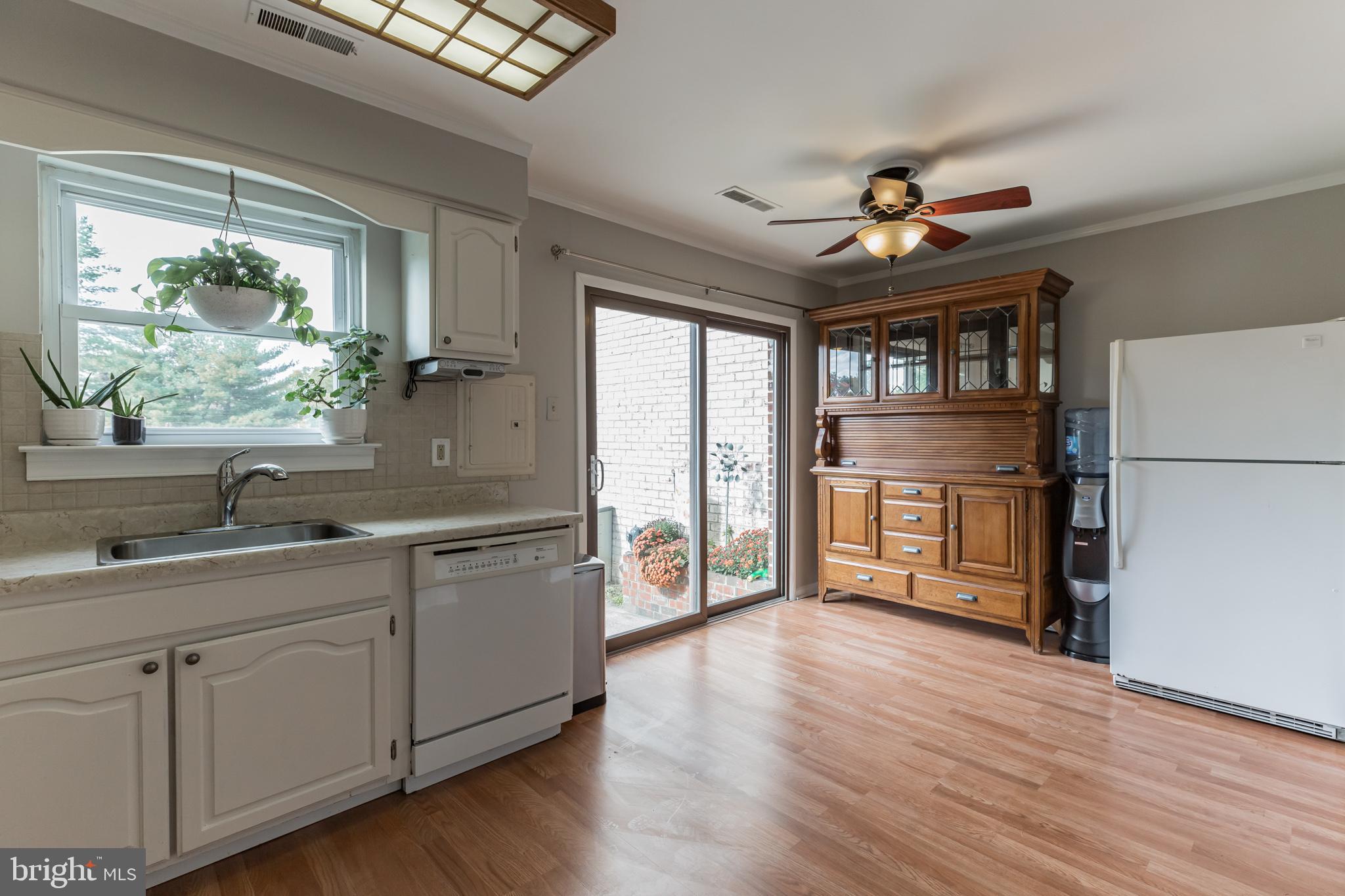 137 Eaves Mill Road Medford, NJ 08055 - Photo 10 of 22 Kitchen/ Back door View