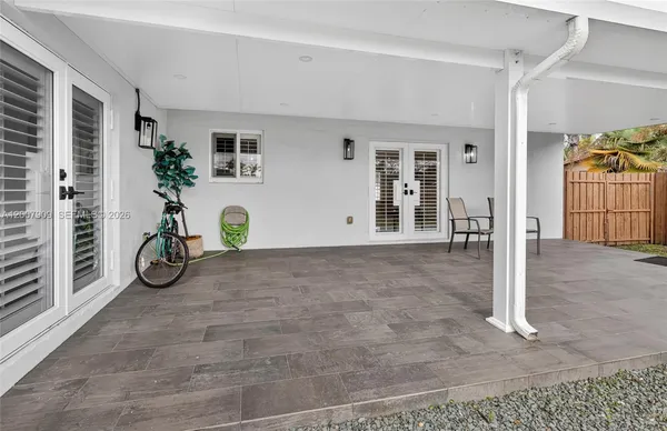 $4,400 | 4865 Southwest 94th Avenue, Miami, FL 33165