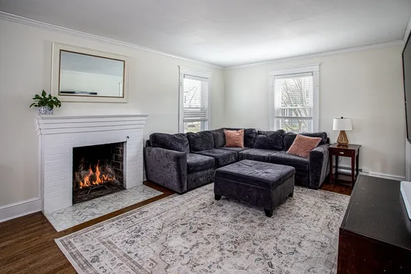 $524,900 | 32 Oakland Street, Fall River, MA 02720