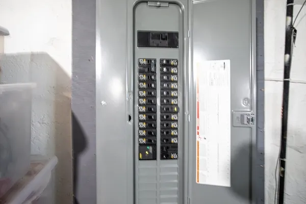 $524,900 | 32 Oakland Street, Fall River, MA 02720