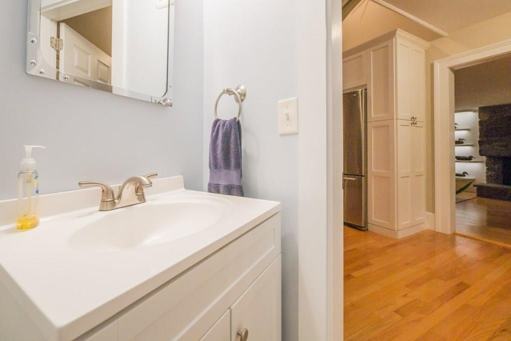 327 Lower Flying Point Road, Unit 2 Freeport, ME 04032 - Photo 13 of 27 Photo