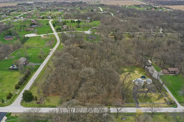 $145,000 | 5525 West Heatherbrook Trail, Monee, IL 60449
