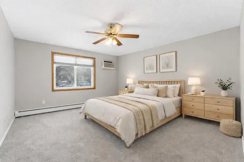 $159,900 | 10311 Cedar Lake Road, Unit 103, Minnetonka, MN 55305
