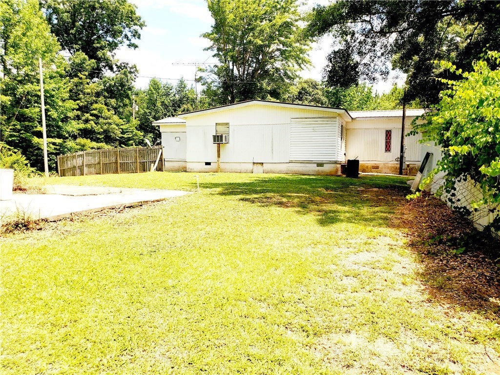 2351 Lashley Road Alexander City, AL 35010 - Photo 12 of 15 Gallery Image 12