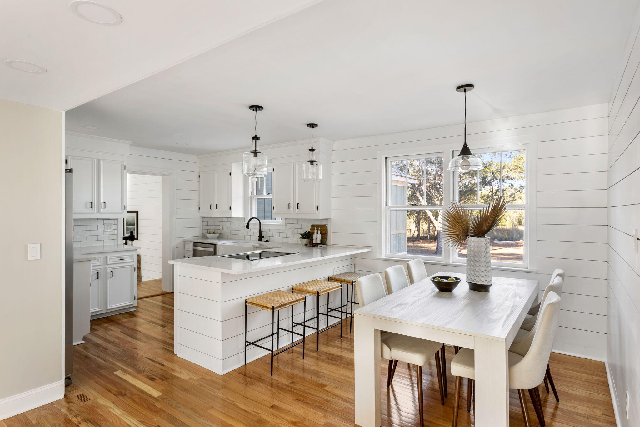 1216 Taliaferro Avenue Charleston, SC 29412 - Photo 12 of 36 Eat in kitchen