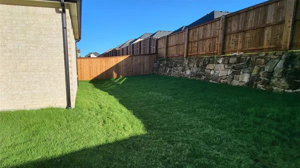 $2,950 | 1508 Hamlisch Avenue, Denton, TX 76210