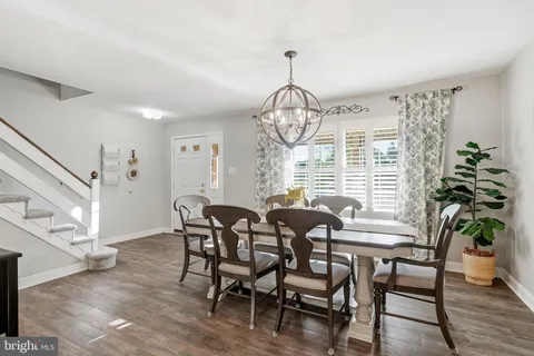 $459,000 | 221 Cambridge Circle, Unit 113, Kennett Square, PA 19348