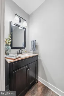 $459,000 | 221 Cambridge Circle, Unit 113, Kennett Square, PA 19348