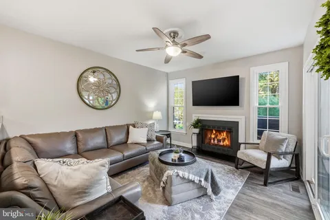 $459,000 | 221 Cambridge Circle, Unit 113, Kennett Square, PA 19348