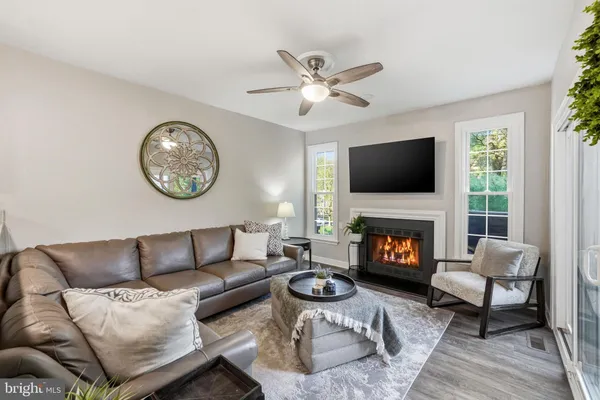 $459,000 | 221 Cambridge Circle, Unit 113, Kennett Square, PA 19348