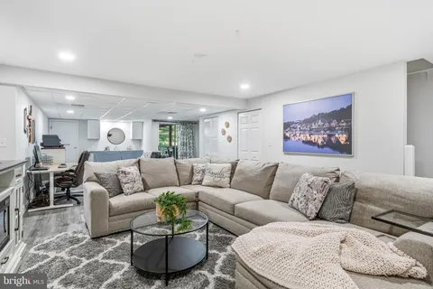 $459,000 | 221 Cambridge Circle, Unit 113, Kennett Square, PA 19348