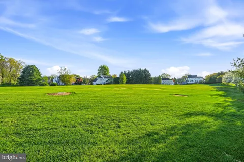 $459,000 | 221 Cambridge Circle, Unit 113, Kennett Square, PA 19348