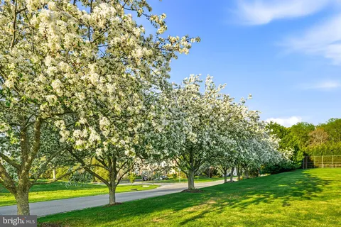 $459,000 | 221 Cambridge Circle, Unit 113, Kennett Square, PA 19348