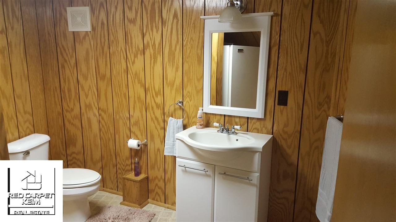 11040 East Coldwater Road Davison, MI 48423 - Photo 21 of 35 21456109-20.JPG