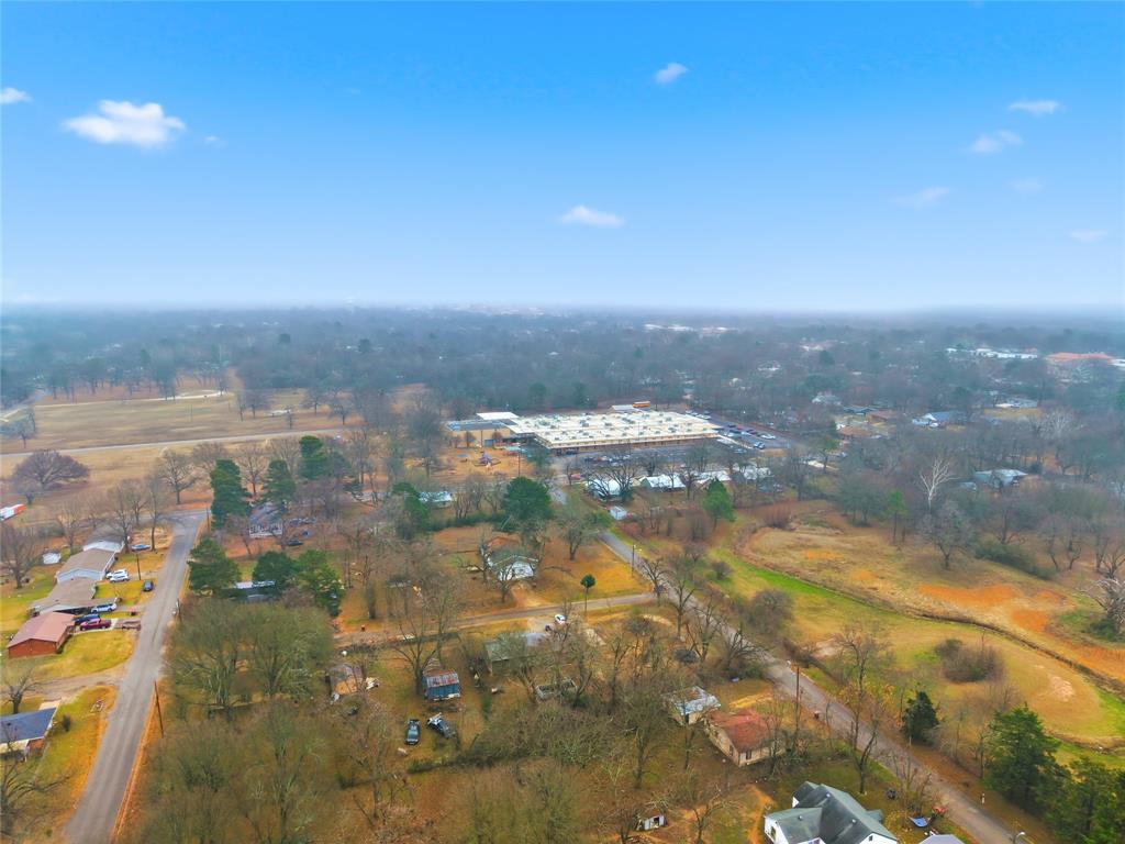 2350 West Cherry Street Paris, TX 75460 - Photo 18 of 18 a view of a city