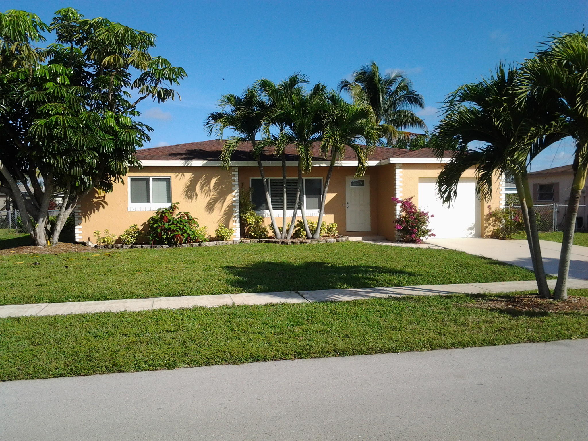 10901 Gallery Street Boca Raton, FL 33428 - Photo 1 of 49 Front