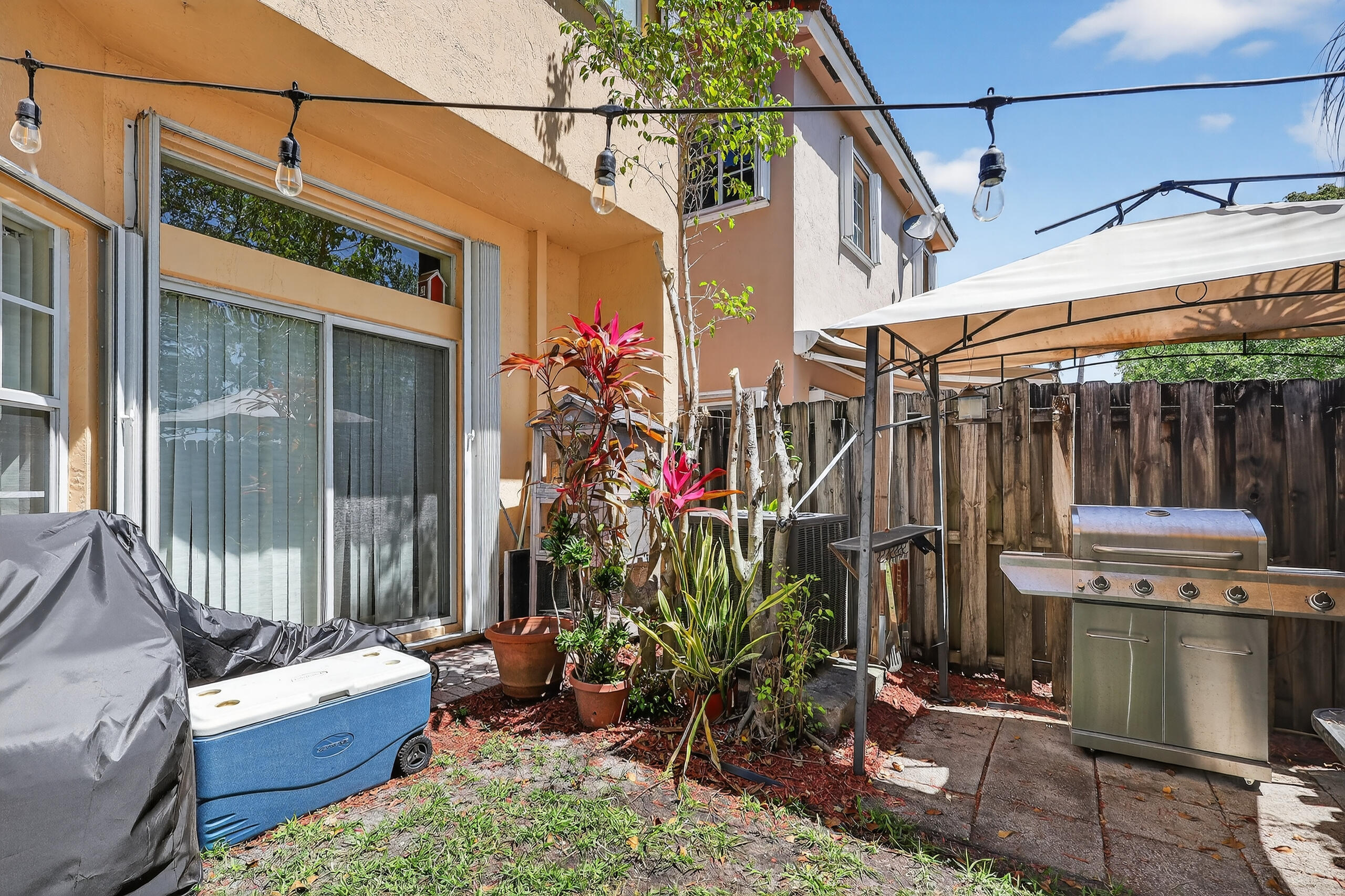 16266 Southwest 103rd Terrace Miami, FL 33196 - Photo 30 of 32 43-print-8H3A3019
