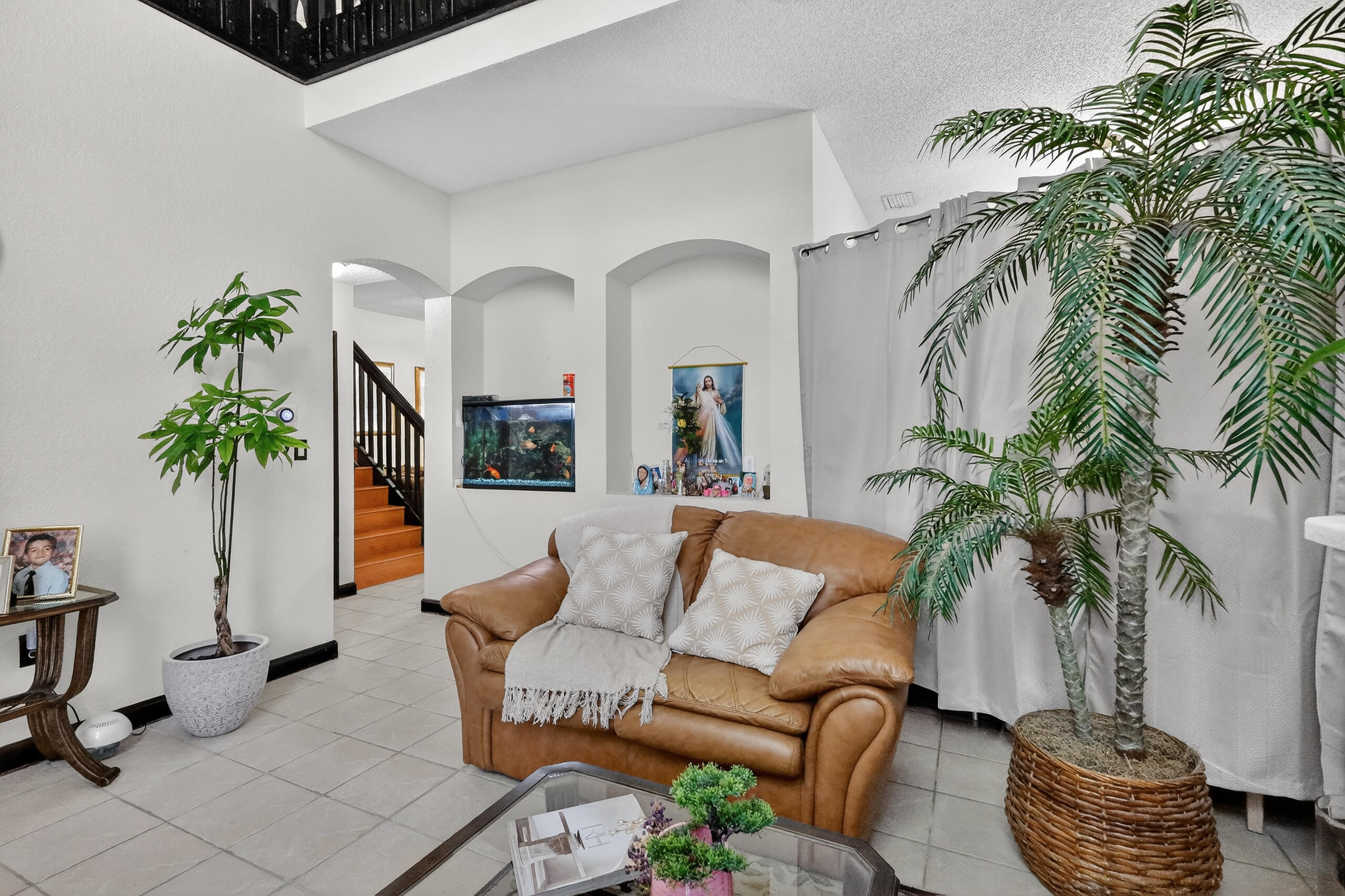 16266 Southwest 103rd Terrace Miami, FL 33196 - Photo 4 of 32 7-print-8H3A2879