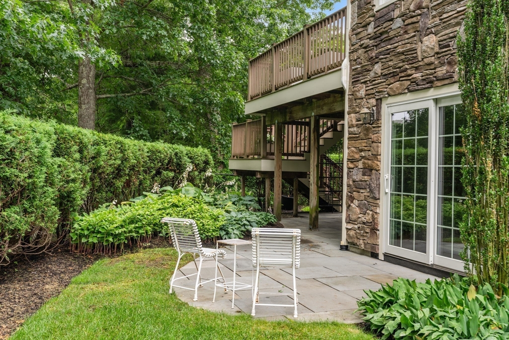 79 Clubhouse Way, Unit 79 Sutton, MA 01590 - Photo 36 of 42