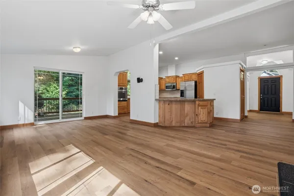 $549,995 | 16618 40th St Court Northwest, Lakebay, WA 98349
