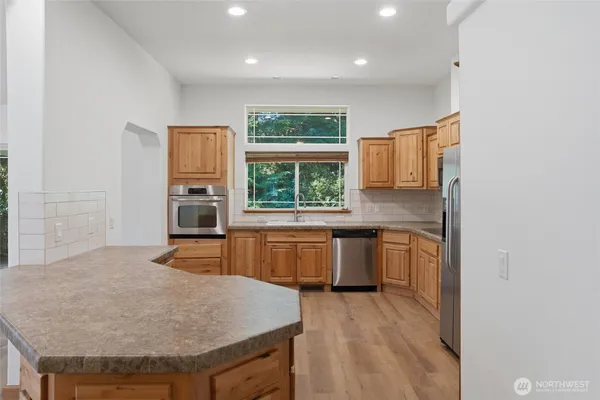 $549,995 | 16618 40th St Court Northwest, Lakebay, WA 98349