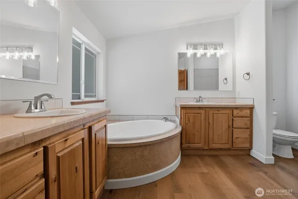 $549,995 | 16618 40th St Court Northwest, Lakebay, WA 98349