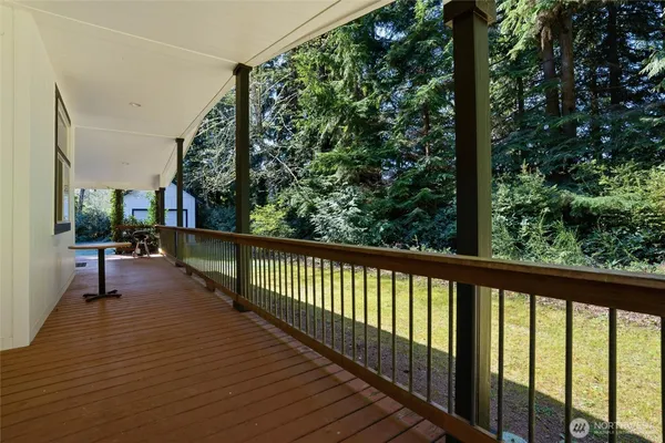 $549,995 | 16618 40th St Court Northwest, Lakebay, WA 98349