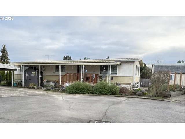 a black and white photo of a house