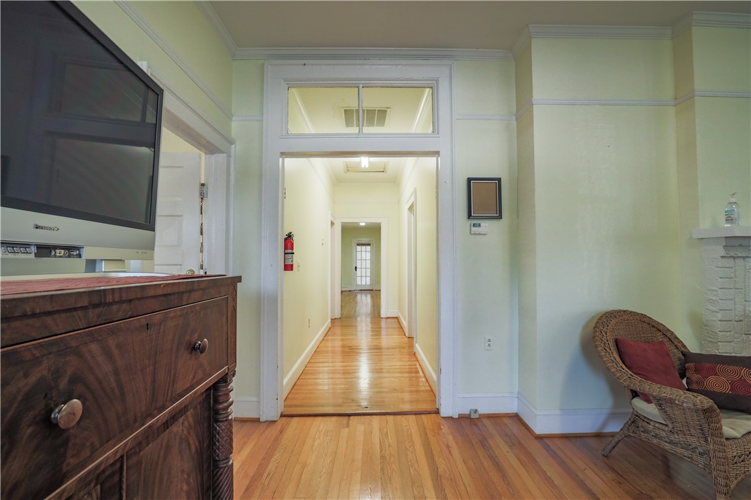 206 West North 1st Street Seneca, SC 29678 - Photo 15 of 38