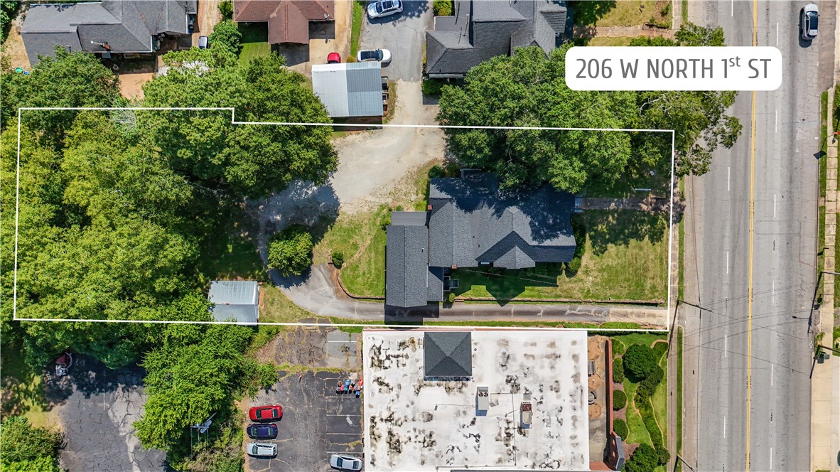 206 West North 1st Street Seneca, SC 29678 - Photo 2 of 38