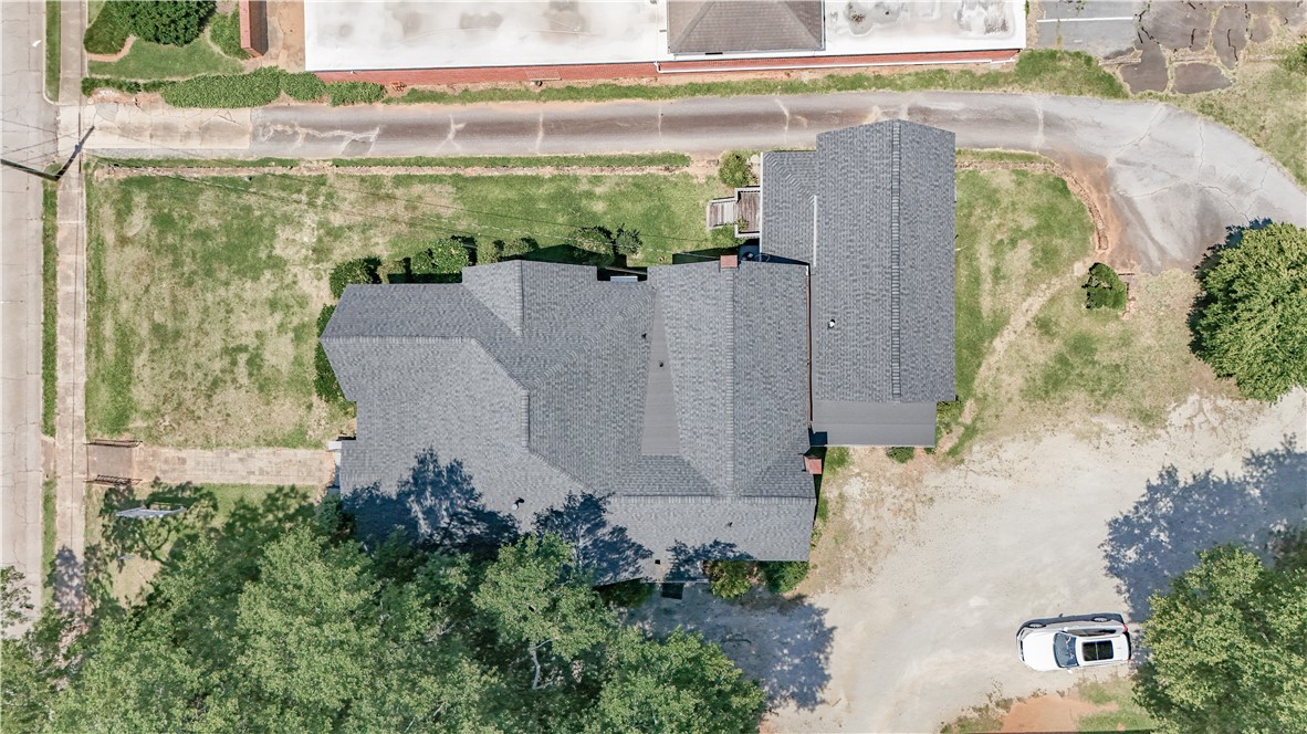 206 West North 1st Street Seneca, SC 29678 - Photo 6 of 38