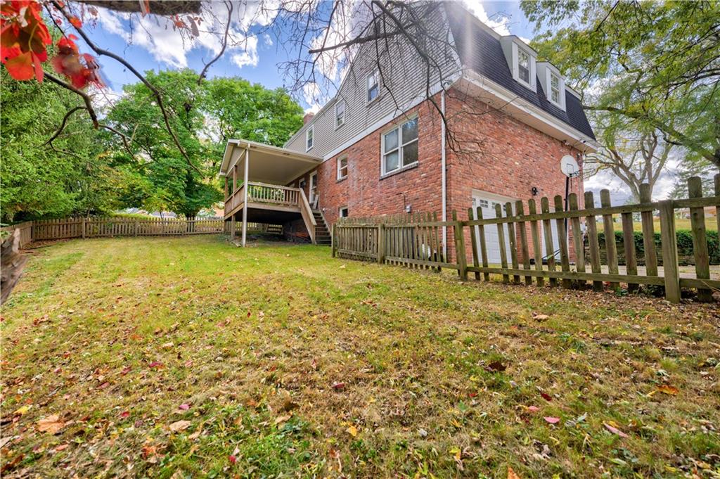 2 Carleton Drive Pittsburgh, PA 15243 - Photo 33 of 35 a view of a house with a yard