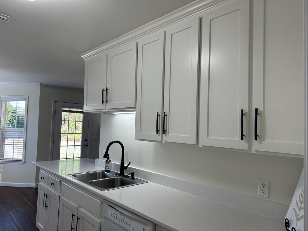 75 Biscayne Lane Dothan, AL 36303 - Photo 15 of 71 Kitchen