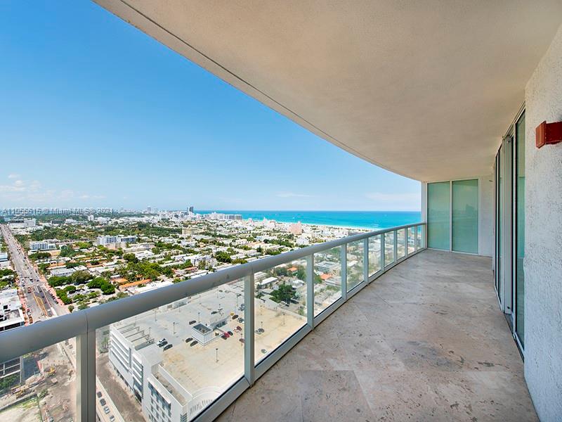 450 Alton Road, Unit 3306 Miami Beach, FL 33139 - Photo 13 of 24