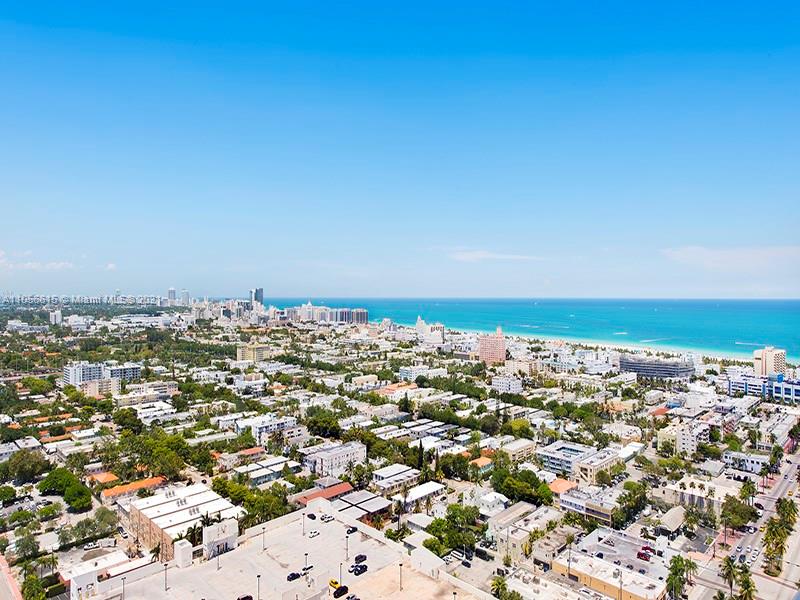 450 Alton Road, Unit 3306 Miami Beach, FL 33139 - Photo 14 of 24