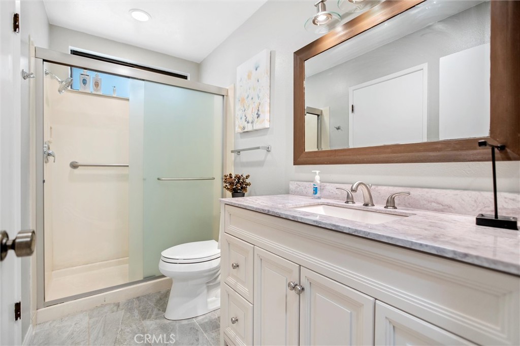 2160 Puerto Del Mundo Fallbrook, CA 92028 - Photo 20 of 63