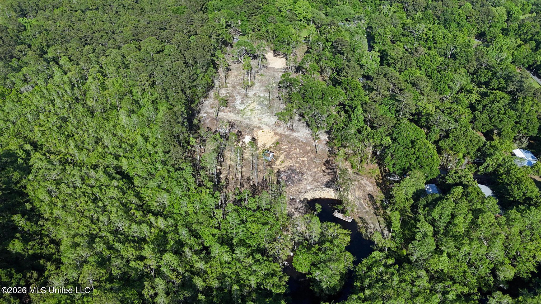 12601 Berkley Road Moss Point, MS 39562 - Photo 5 of 8 005