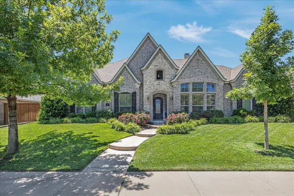 $760,000 | 6404 Parkwood Place, Amarillo, TX 79119