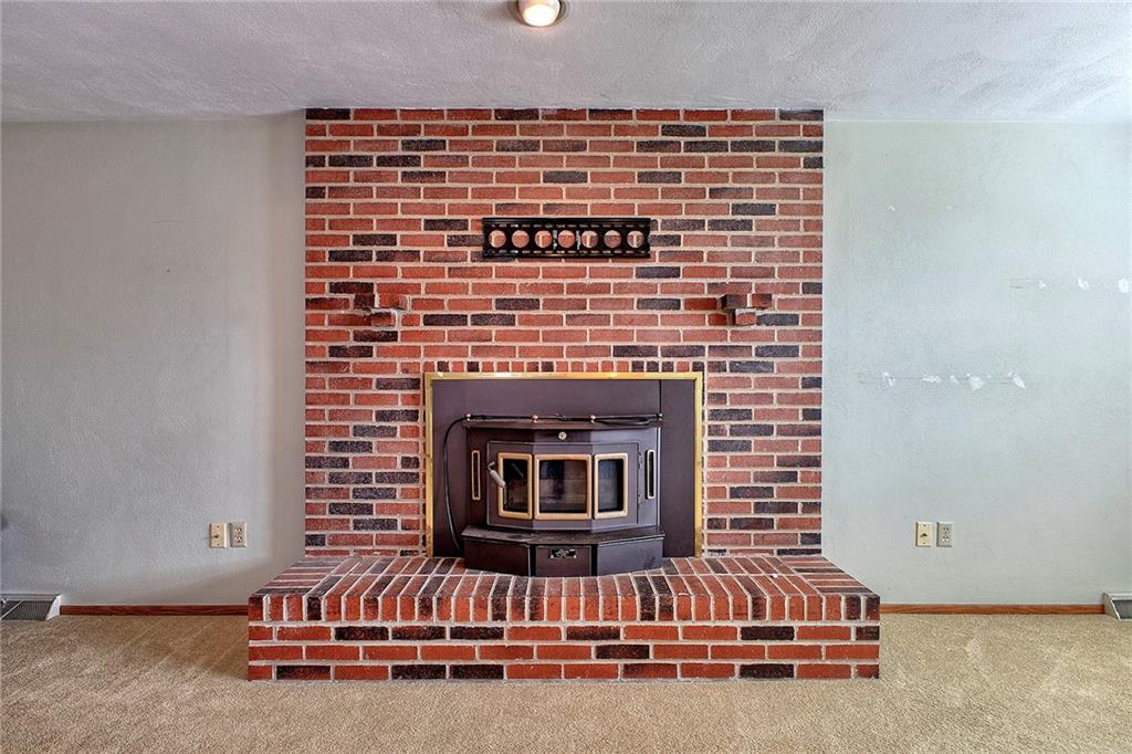 21 Rizzi Drive Irwin, PA 15642 - Photo 6 of 34 Gallery Image 6