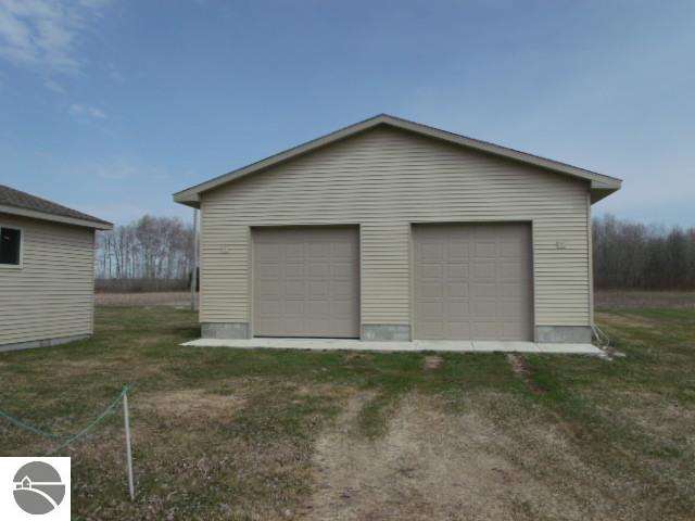 2777 School Road Alger, MI 48610 - Photo 4 of 17 1745004-3.JPG