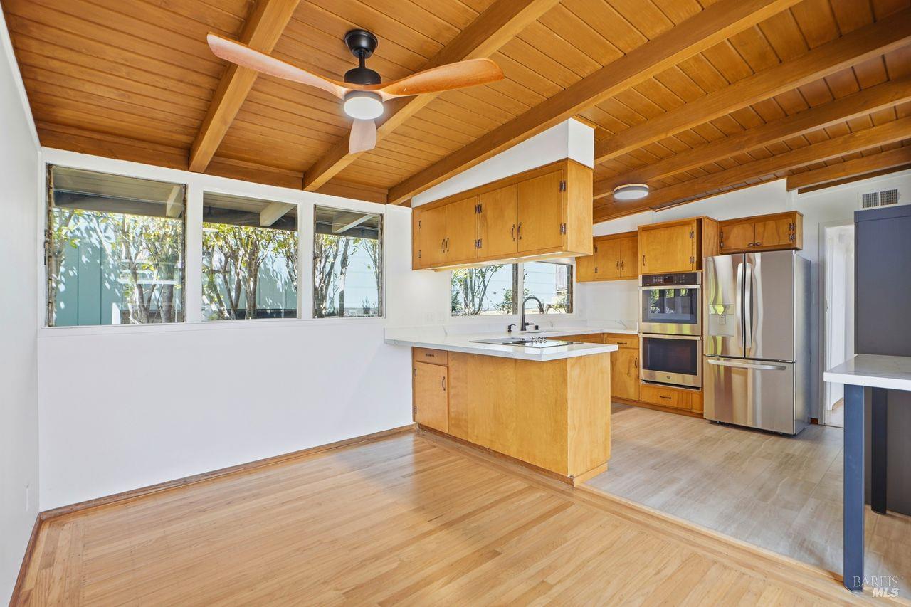 29 Windsor Avenue San Rafael, CA 94901 - Photo 14 of 51